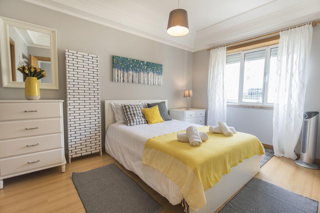 Lovelystay - Charming Marques Flat Лиссабон Экстерьер фото